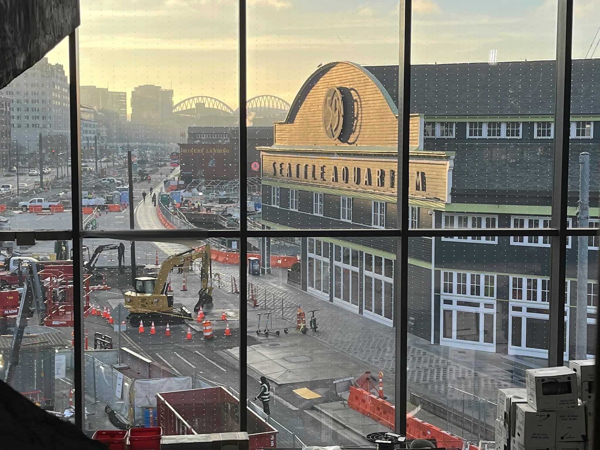 Seattle Aquarium Walkway Platform